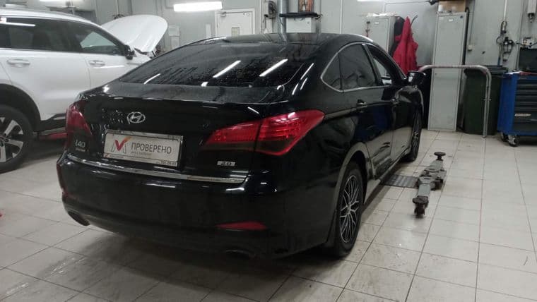 Hyundai i40 2015 года, 217 908 км - вид 2