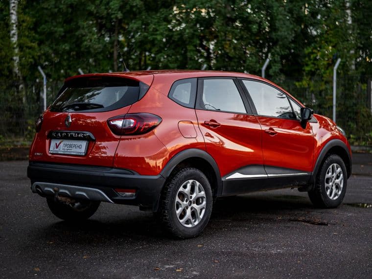 Renault Kaptur 2018 года, 189 289 км | VIN 09533 - вид 2