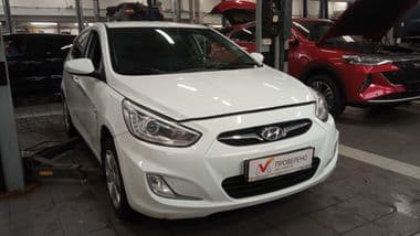 Hyundai Solaris 2014 года, 99 752 км - вид 2