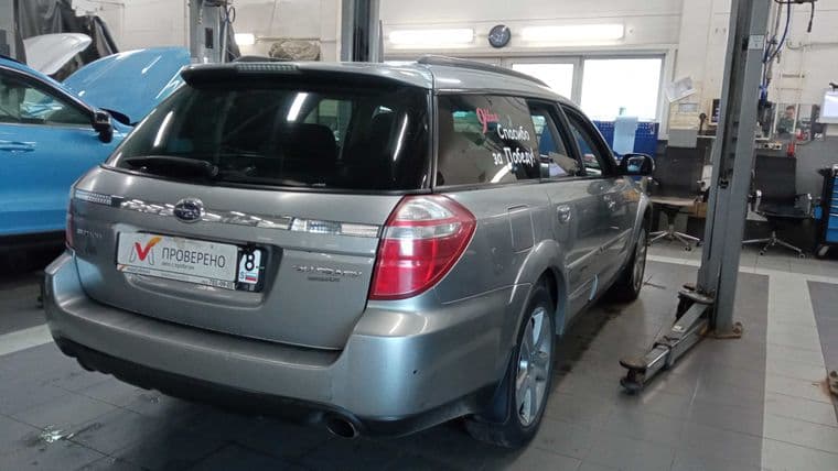 Subaru Outback, 2008 - вид 2