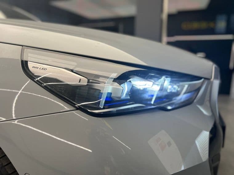 BMW 5 серия, 2023 - вид 2