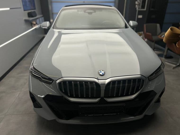 BMW 5 серия, 2023 - вид 2