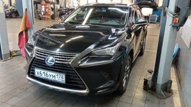 Lexus NX 2017 года, 105 675 км - вид 1
