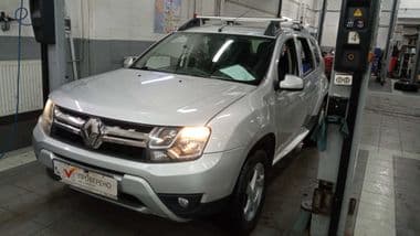 Renault Duster 2016 года, 98 477 км | VIN 64997 - вид 1