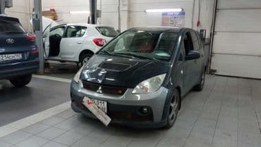 Mitsubishi Colt 2006 года, 147 392 км - вид 1