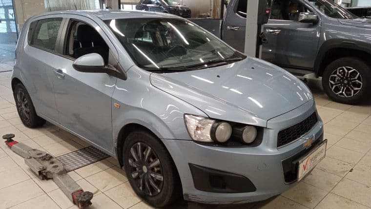 Chevrolet Aveo 2012 года, 139 080 км - вид 2
