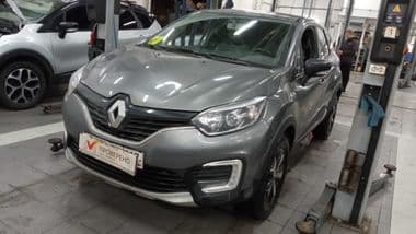 Renault Kaptur 2017 года, 151 863 км - вид 1