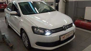 Volkswagen Polo 2015 года, 163 567 км - вид 2