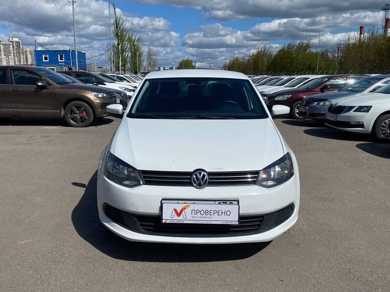 Volkswagen Polo, 2015 - вид 1