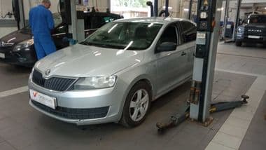 Skoda Rapid 2016 года, 159 804 км - вид 1