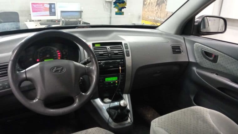 Hyundai Tucson, 2004 - вид 4