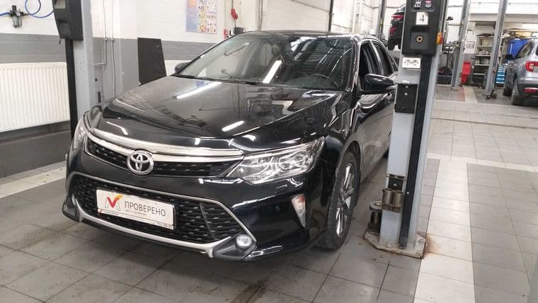 Toyota Camry, 2017