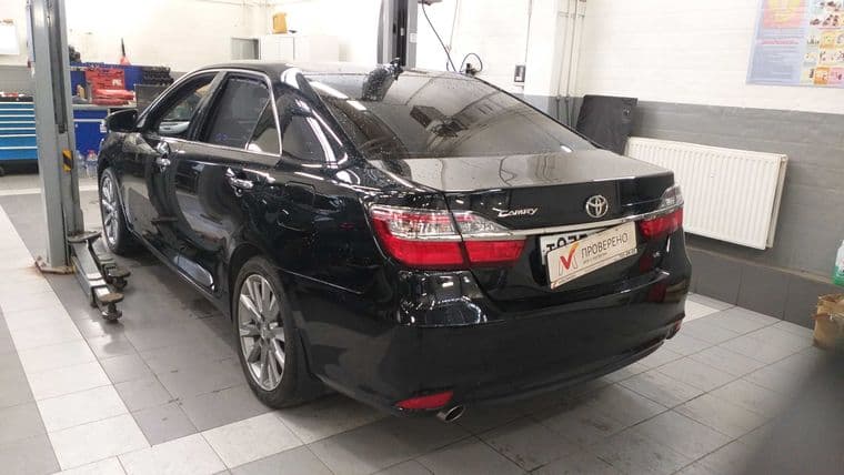Toyota Camry, 2017 - вид 3