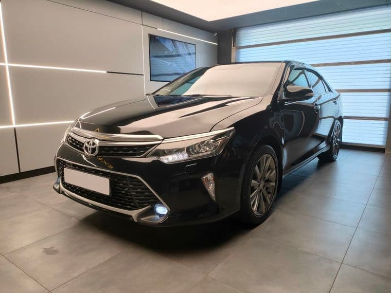 Toyota Camry, 2017