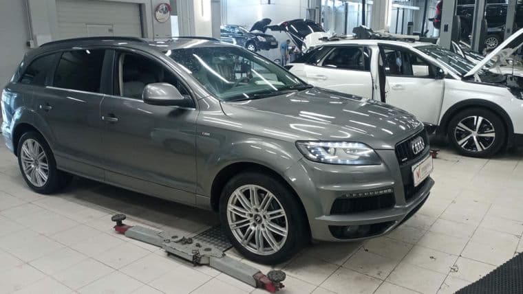 Audi Q7, 2012 - вид 1