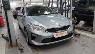 KIA Ceed 2018 года, 150 959 км - вид 2