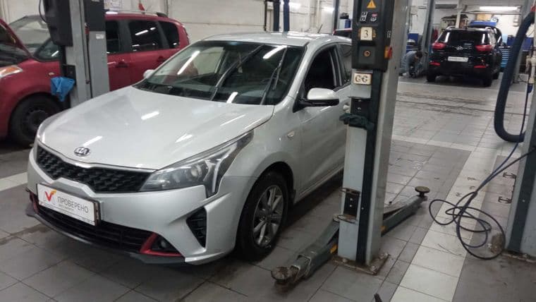 KIA Rio 2020 года, 53 803 км - вид 1