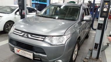 Mitsubishi Outlander 2012 года, 193 948 км - вид 1
