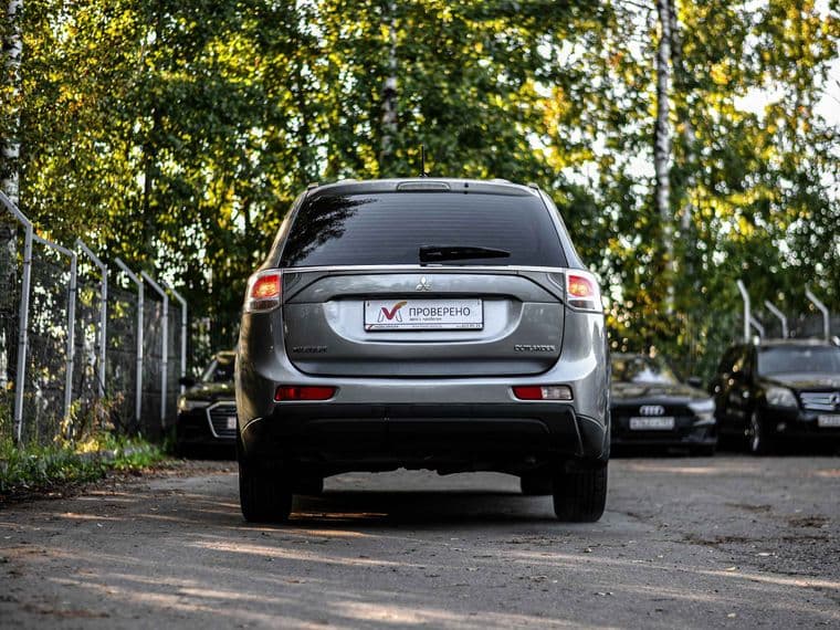 Mitsubishi Outlander, 2012 - вид 3