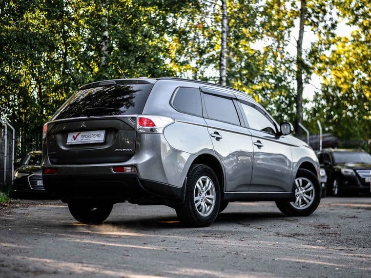 Mitsubishi Outlander, 2012 - вид 1