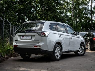 Mitsubishi Outlander 2013 года, 223 209 км - вид 2