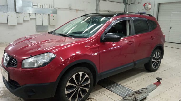 Nissan Qashqai+2 2013 года, 160 265 км - вид 1