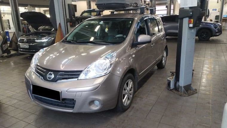 Nissan Note 2011 года, 232 100 км - вид 1