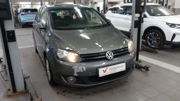 Volkswagen Golf Plus 2011 года, 197 512 км - вид 2