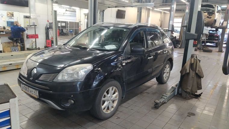 Renault Koleos 2011 года, 320 185 км - вид 1