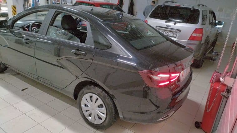 ВАЗ (LADA) Vesta, 2024 - вид 3