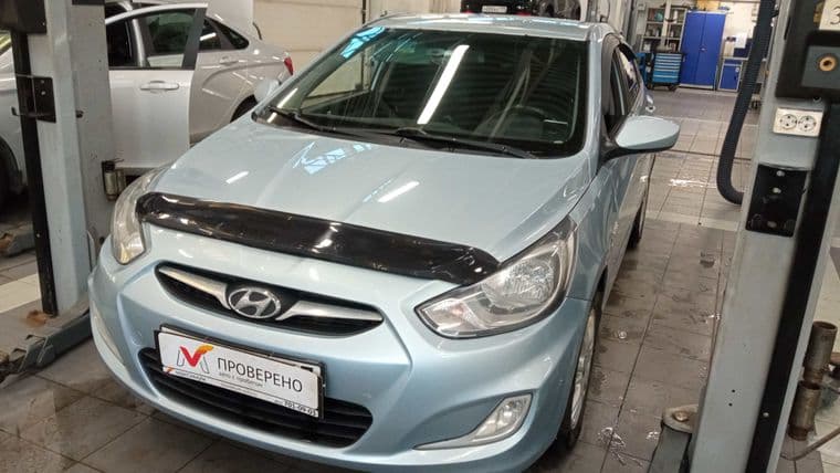 Hyundai Solaris 2012 года, 207 398 км - вид 1