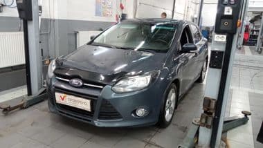 Ford Focus 2012 года, 220 430 км - вид 1
