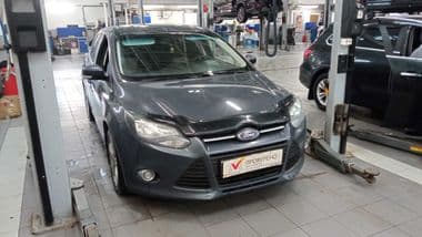 Ford Focus 2012 года, 220 430 км - вид 2