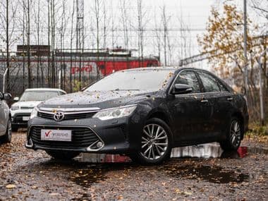 Toyota Camry 2016 года, 244 295 км - вид 1