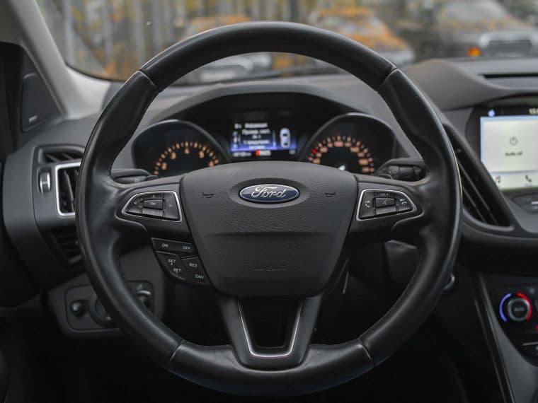 Ford Kuga, 2017 - вид 4