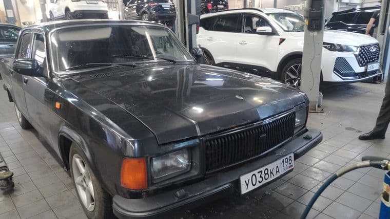 ГАЗ 3102 Волга 2005 года, 80 890 км - вид 2