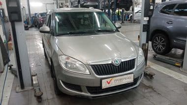 Skoda Fabia 2011 года, 163 642 км - вид 2