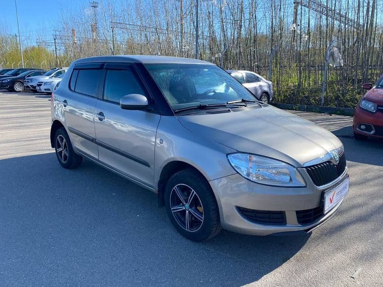 Skoda Fabia, 2011 - вид 2