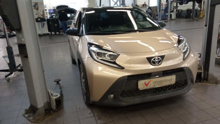 Toyota Aygo, 2023 - вид 1