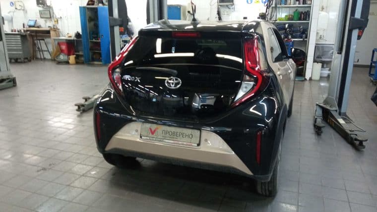 Toyota Aygo, 2023 - вид 2