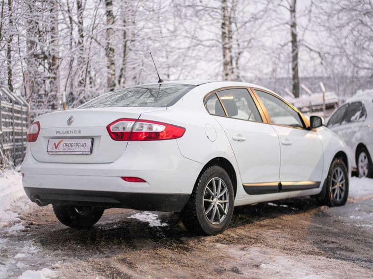 Renault Fluence 2014 года, 75 000 км - вид 2