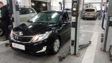 KIA Rio 2014 года, 181 456 км - вид 1