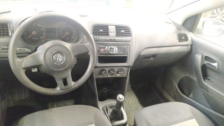 Volkswagen Polo, 2011 - вид 4