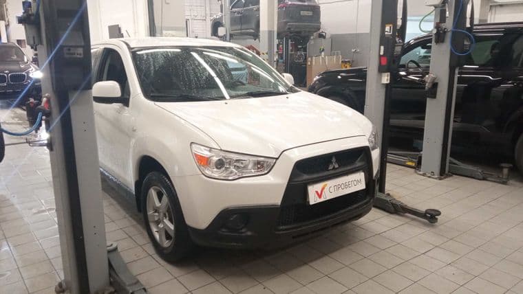 Mitsubishi ASX, 2012