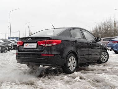 KIA Rio 2015 года, 225 861 км - вид 2