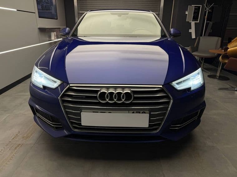 Audi A4 2017 года, 129 449 км - вид 2