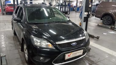 Ford Focus 2010 года, 197 273 км - вид 2