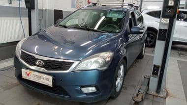 KIA Ceed 2010 года, 256 780 км - вид 1