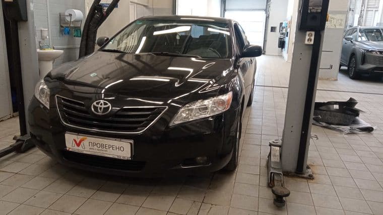 Toyota Camry 2008 года, 283 208 км - вид 1