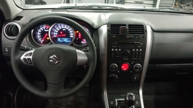 Suzuki Grand Vitara, 2013 - вид 4